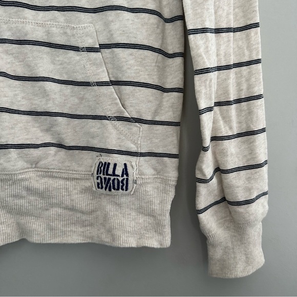 BillaBong Striped Scoop neck pullover sweater with front pocket - Picture 4 of 4